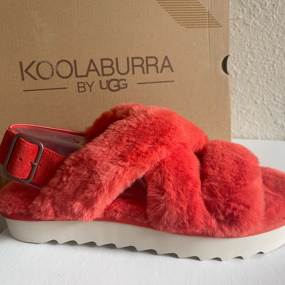 New sandals, size 10